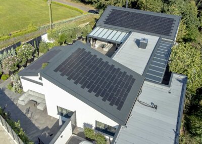 Photovoltaik-Dachplatten-Prefa-Dach
